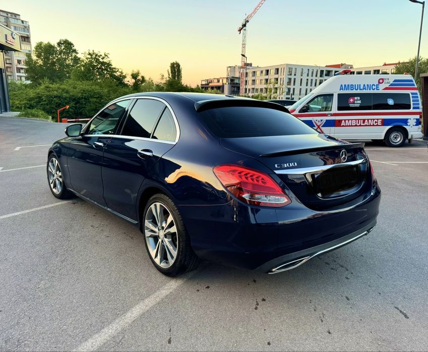 Mercedes-Benz C300 - 2018 - €13999
