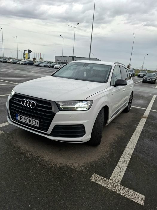 Audi Q7 3.0 tdi qattro,km reali fara variante S-line interior/exterior
