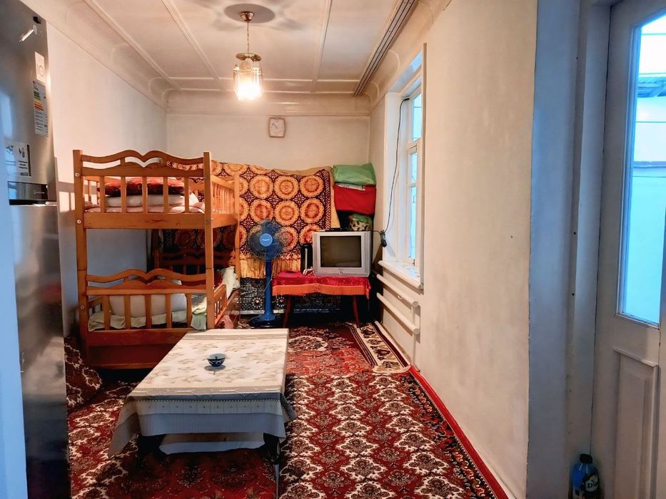 Шахар марказидан 3 хонали учаска