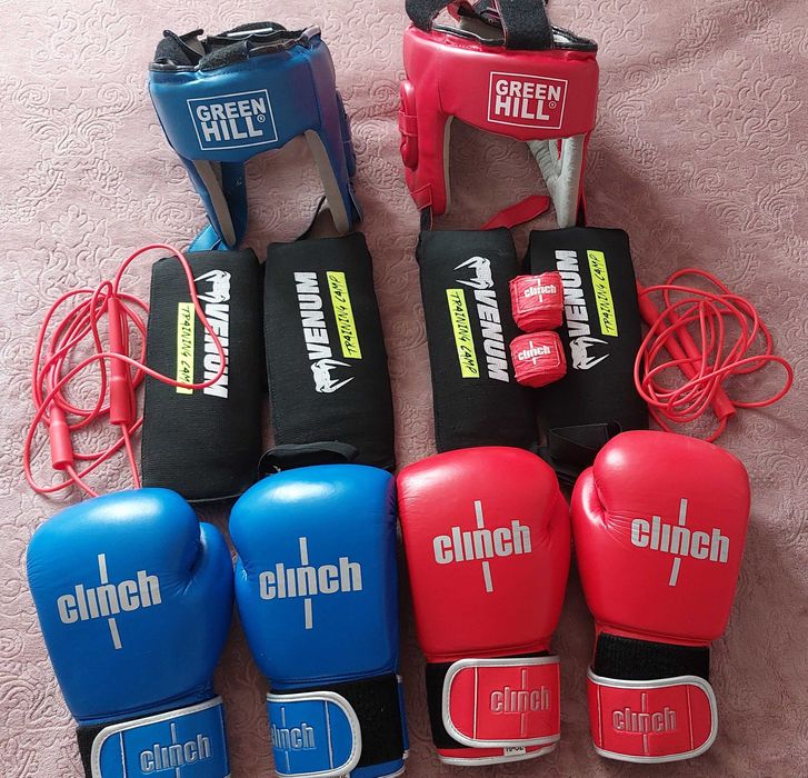 Экипировка для кикбоксинга, бокса и т.д.
