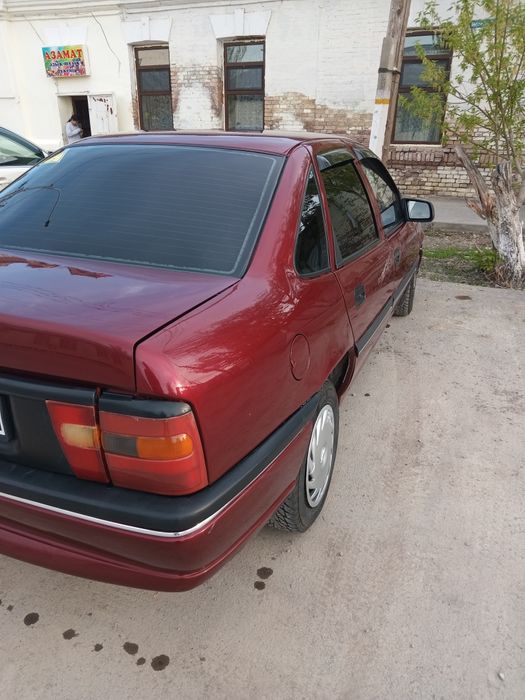 Опель в хорошем состоянии