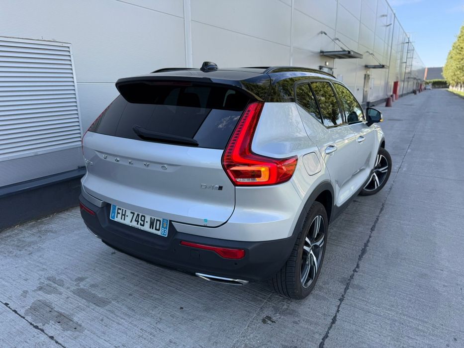 Volvo XC40 AWD 2019 2.0 190Cp Trapa/alcantara