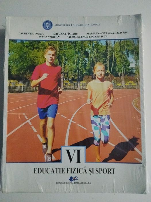 Vând manuale de clasa a 6 a ,a 5 a și a 8 a