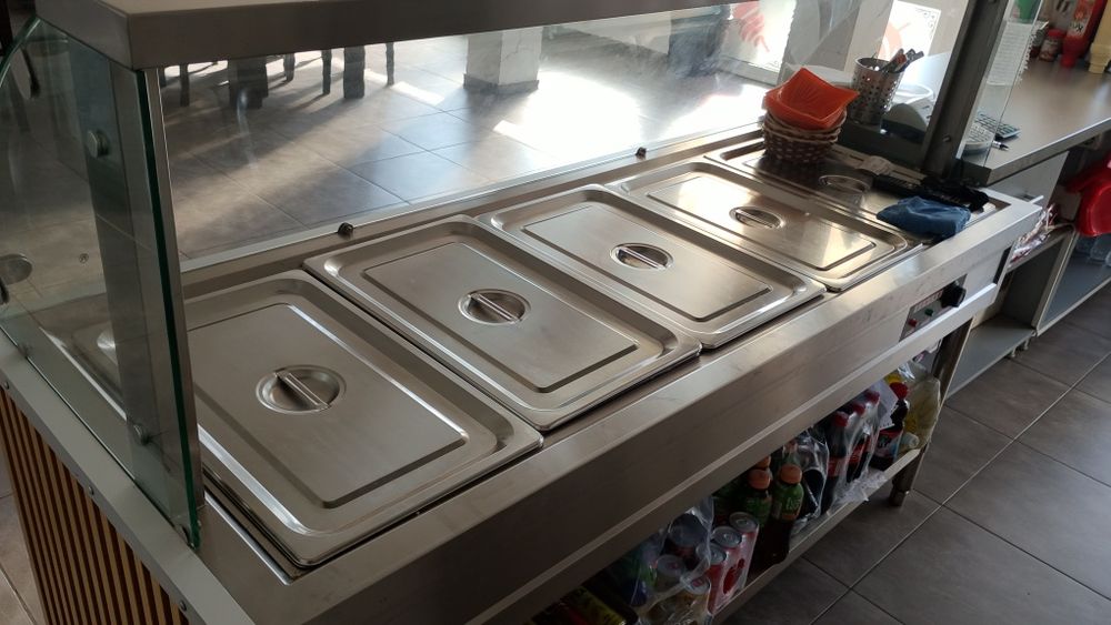 Топла витрина Бен Мари с 5 гастро норми.