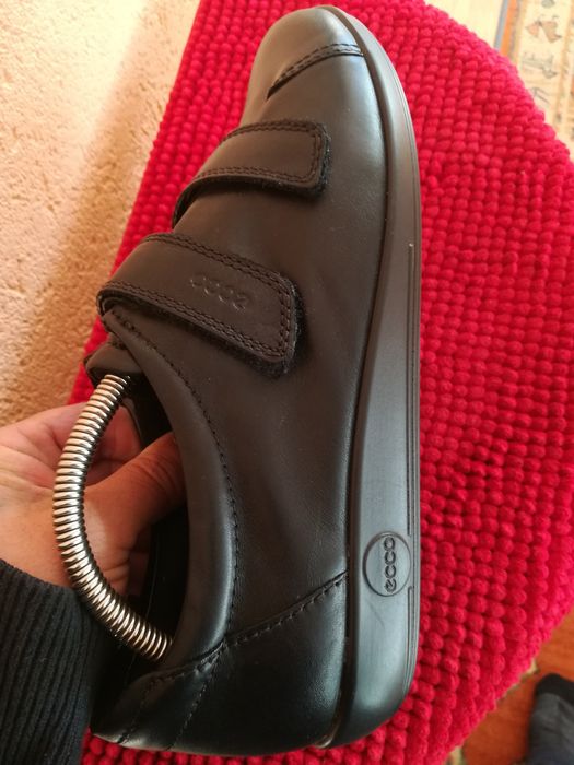 Pantofi noi Ecco nr 42 piele unisex