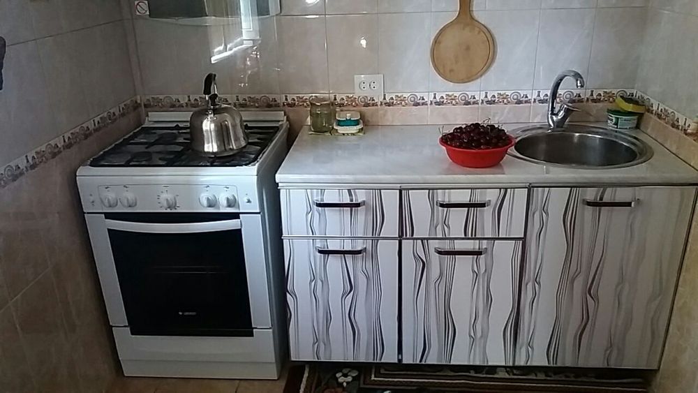 Продаётся  уютная квартира Сергели-1...3/1/5.