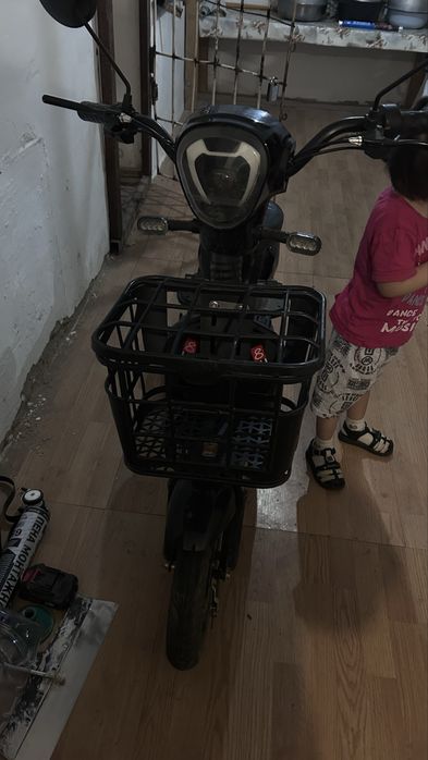 Срояно продам Электро скутер
