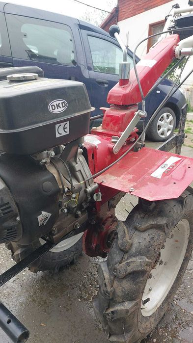 Motocultor DKD de 13CP