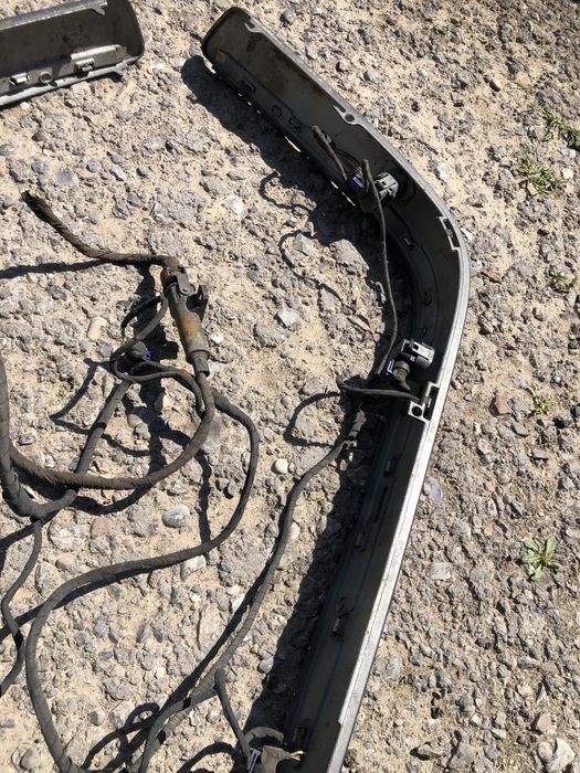 W210 мерседес молдинги на передний бампер