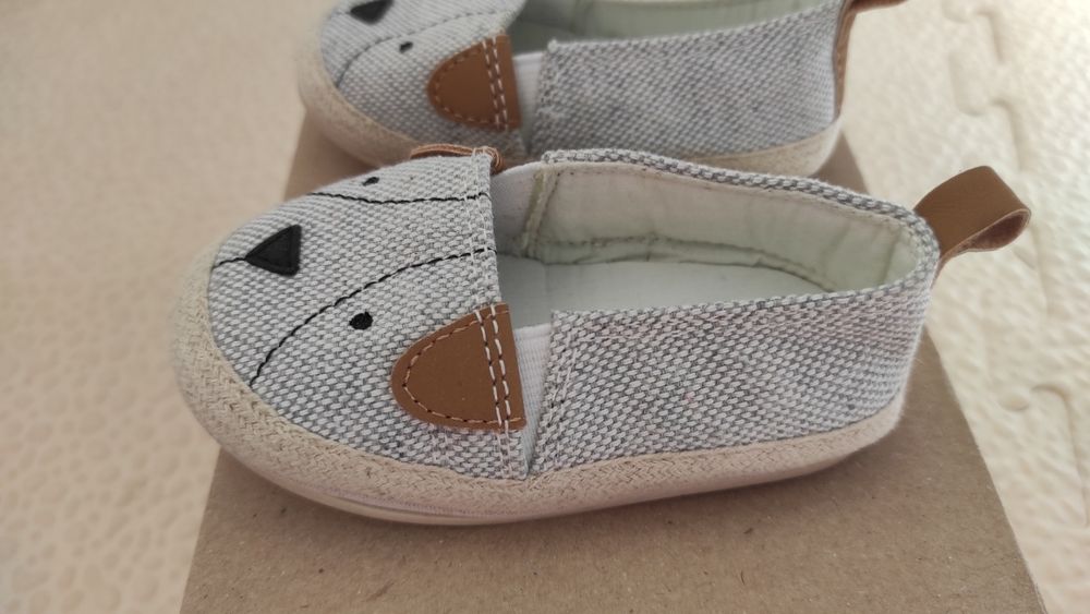 Бебешки буйки H&M номер 18/19