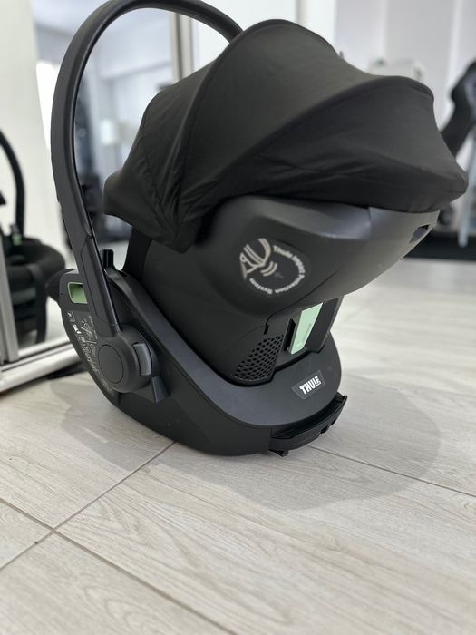 Scoica THULE Maple Black