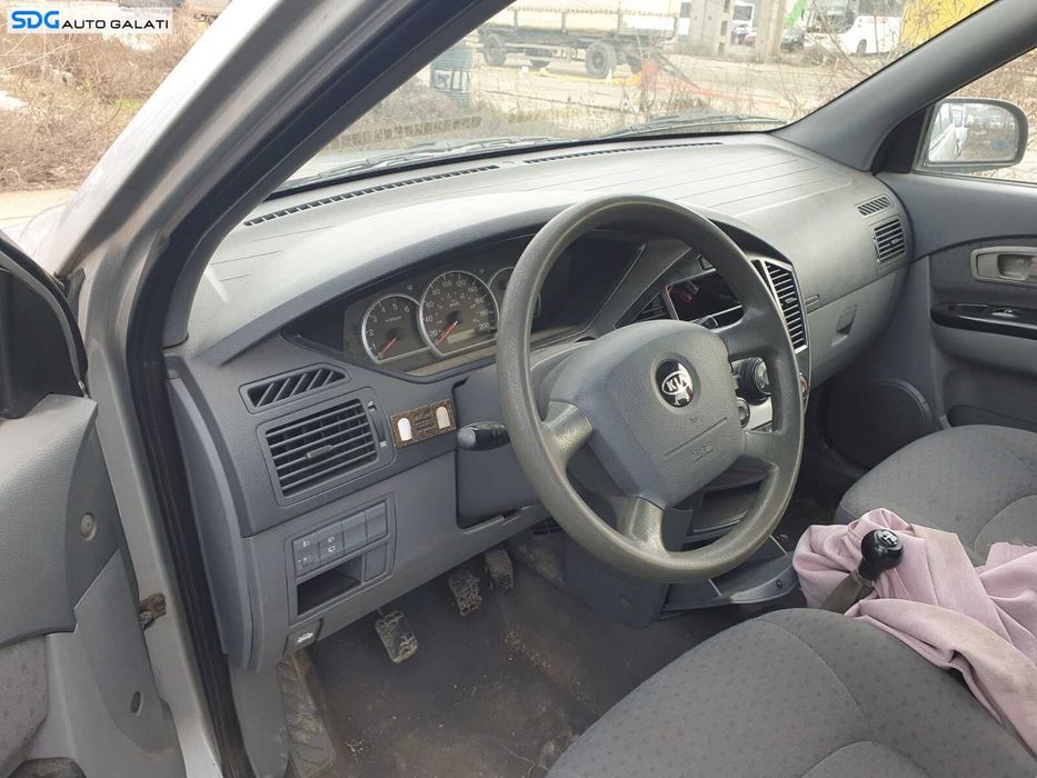 Plansa Bord Goala Dezechipata Kia Carens 1999 - 2006