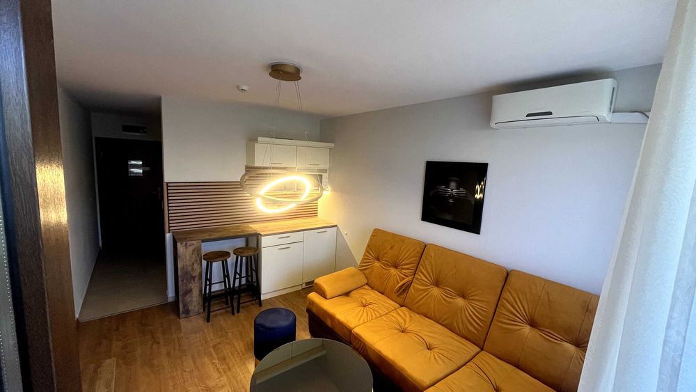 Продава се Едностаен апартамент в Свети Влас - 43 кв.м за 1977 €/кв.м - Снимка #1