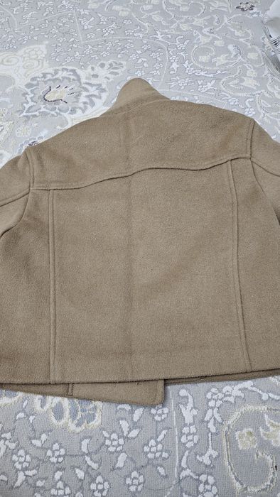 Продам полупальто фирма zara