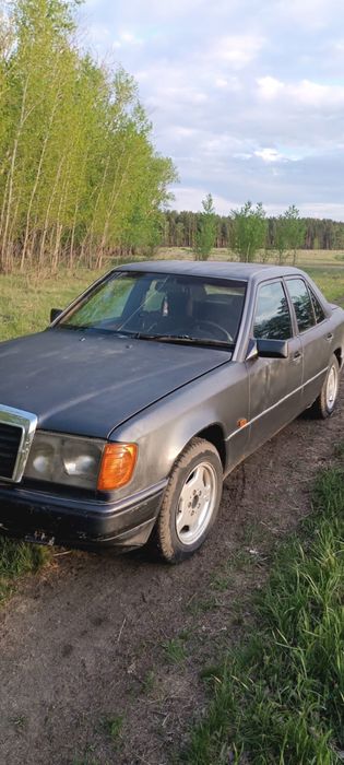 Мерседес Е200 продам