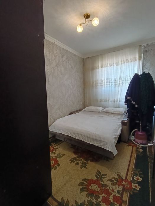 Метро Космонавтов, Метро Ойбек продою квартиру 4/9/9 100м2 В Центре