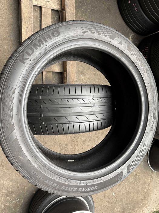 2x Anvelope Vara 245/45 R19 - Kumho Ecsta PS71