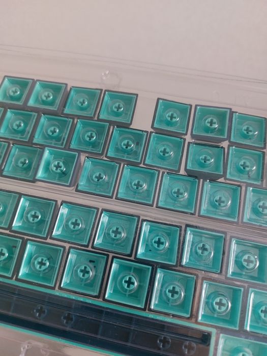 Кейкапы накладки для Клавы