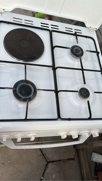 Холодильник и газ