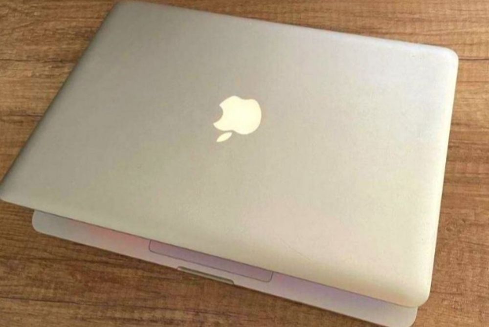 Apple MacBook Pro " 2011
Holati: A'lo.