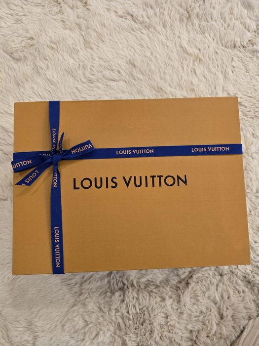 Налична чанта Louis Vuitton OnTheGo