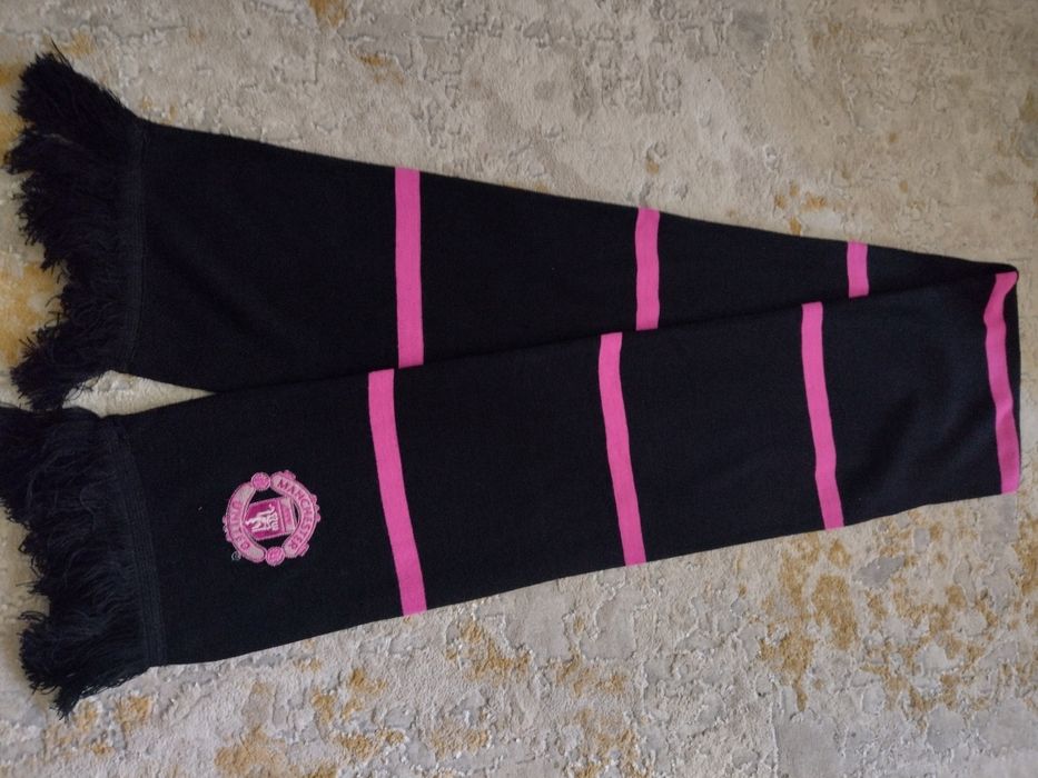 Fulare Manchester, Arsenal, naționala Germaniei