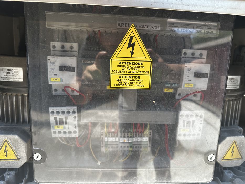 Aspirator dublu + Aer Self Service Trifazic jetoniere electronice rm5