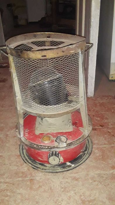 Обогреватель керосиновый бытовой