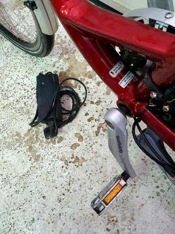 Bicicleta electrică DIAMANT
