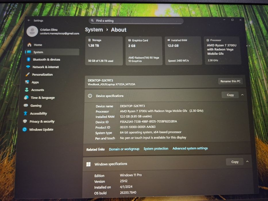 ASUS VivoBook 17 Ryzen 7 3700U 17.3''