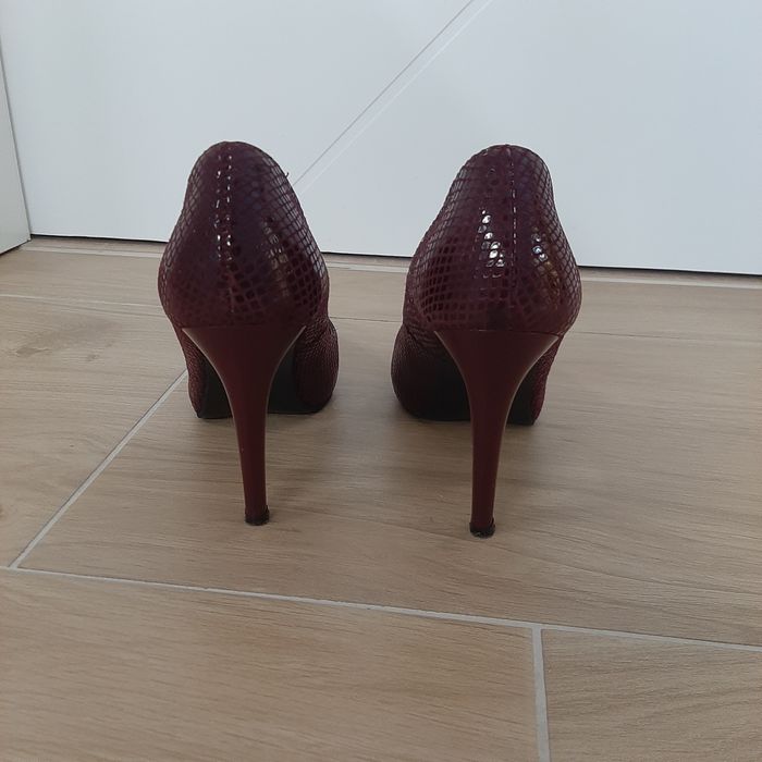 Високи обувки DIMA