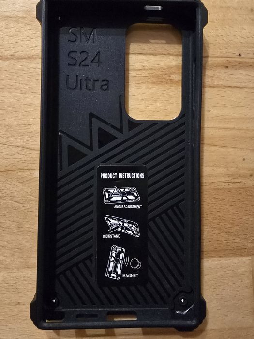Se vinde husă antișoc pentru Samsung S24 Ultra