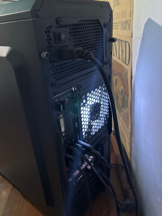 Корпус для компютера