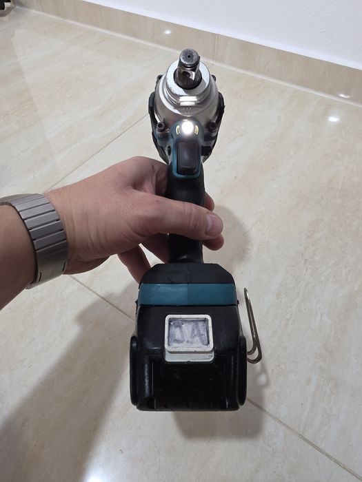 Pistol impact Makita DTW 285