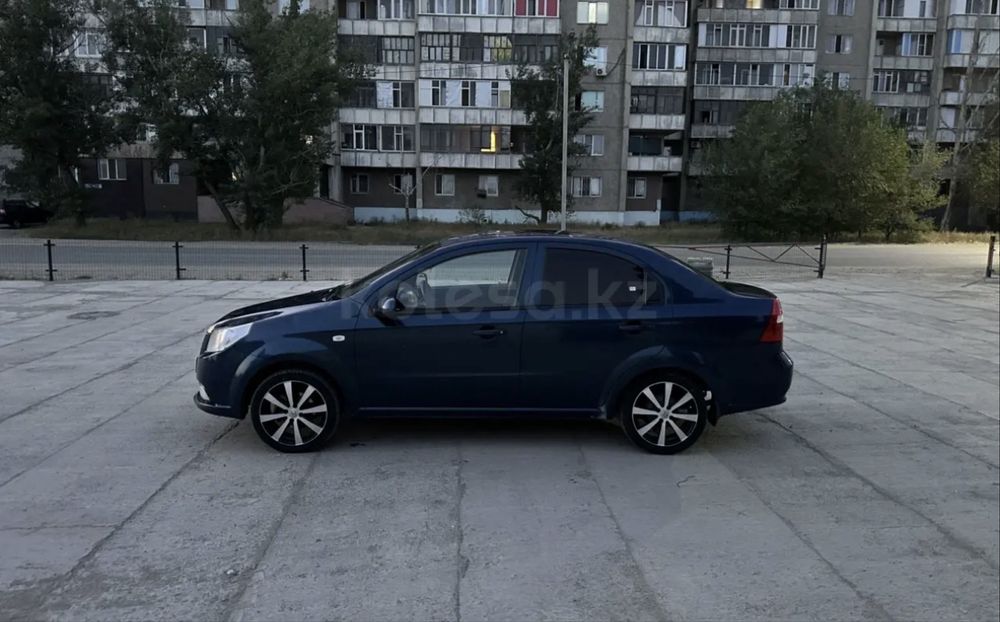 Продам диски с шинами R16