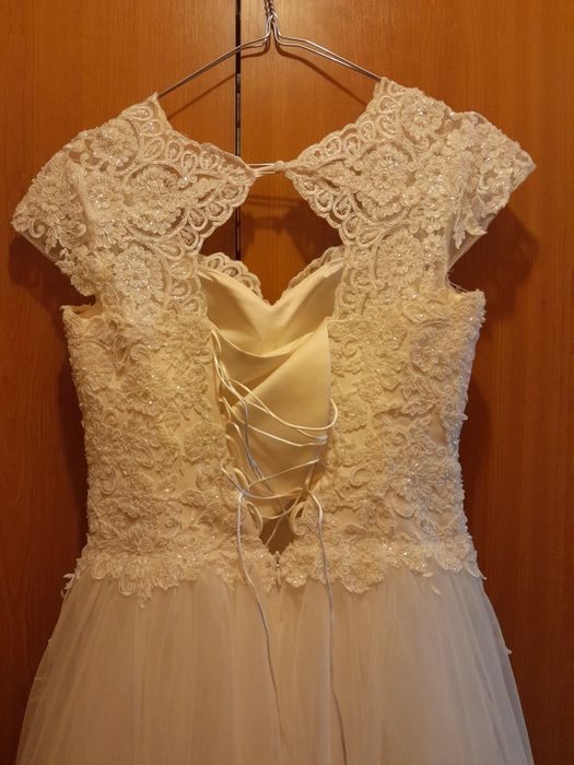 De vânzare rochie de mireasa