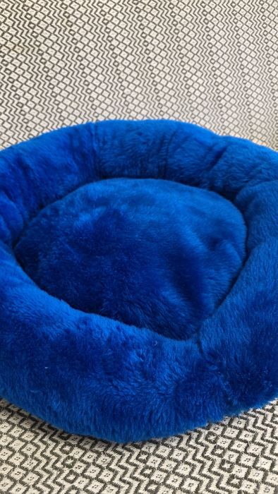 Лежанка для кошек или собак