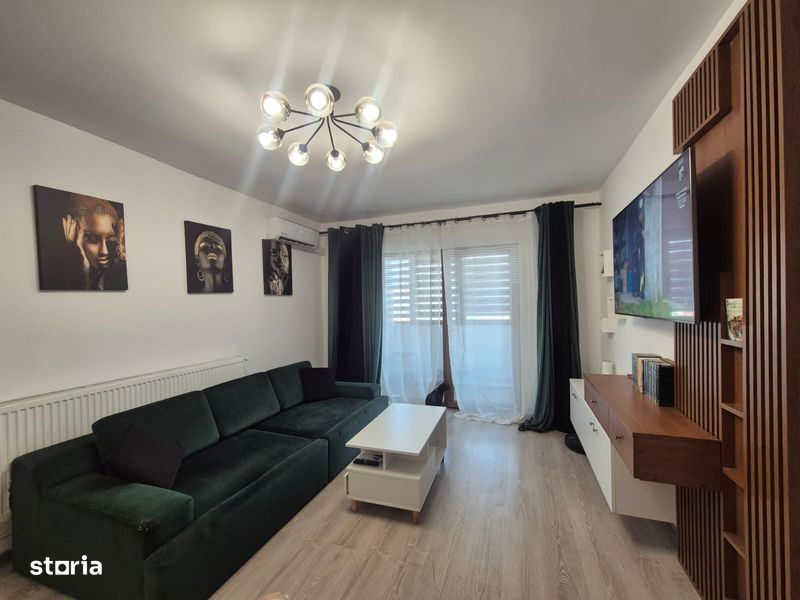 Apartament cu 3 camere de vânzare – Strada Ana Ipătescu, Târgu Jiu — fotografia 1