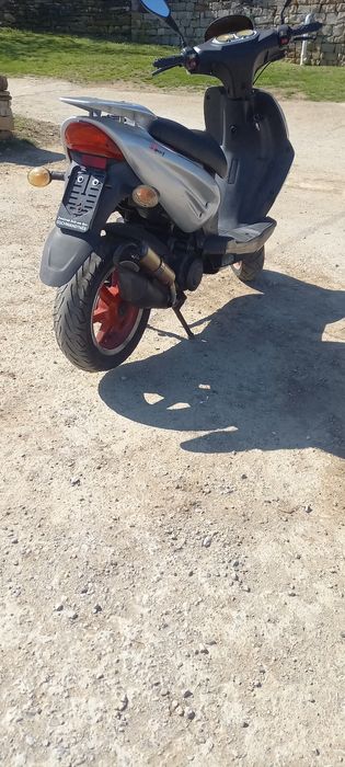 Скутер Twister 50
