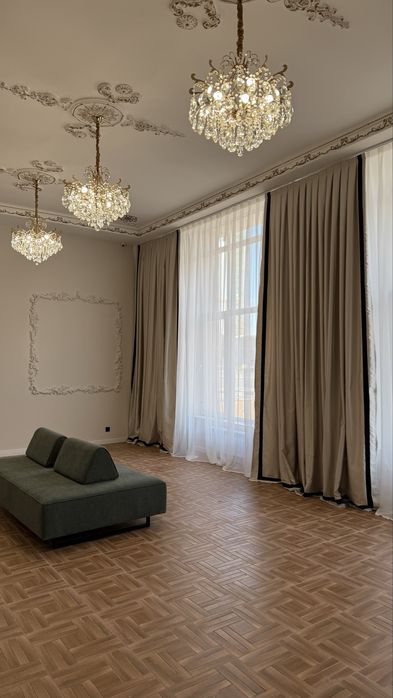 Продам диван в отличном состоянии.