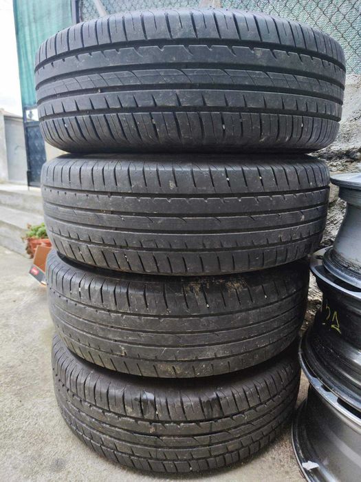 Оригинални джанти с гуми Hyundai Tucson 215/70 R16