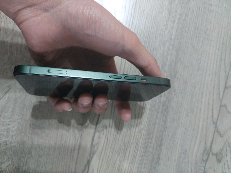Iphone 13, 128, 77 aкб,