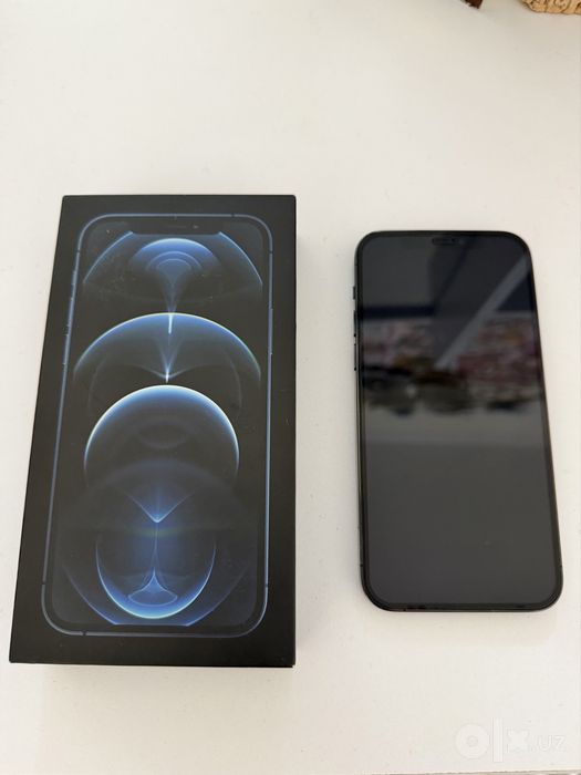 Iphone 12 pro. Ideal batareyka 75%