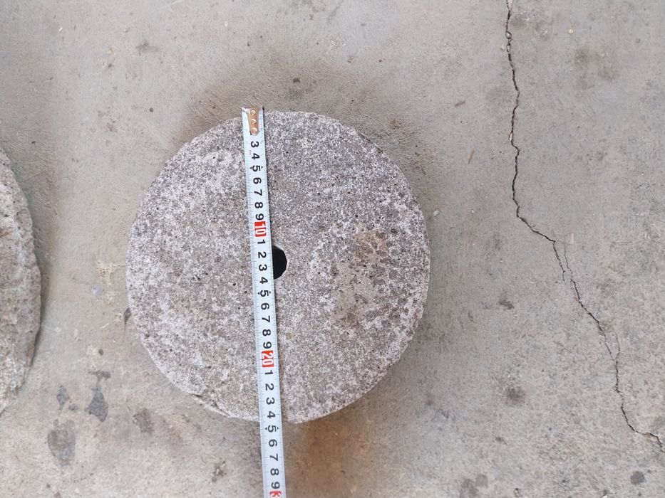 Хромел + малък камък точило