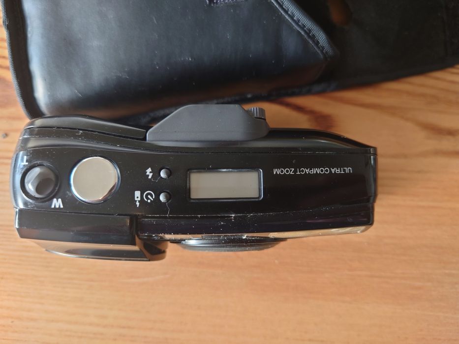 Aparat foto compact Olympus superzoom 130S