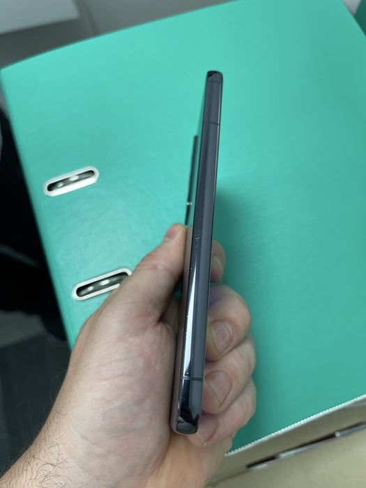 Samsung Galaxy S22+ 5G Dual SIM – Stare foarte bună.