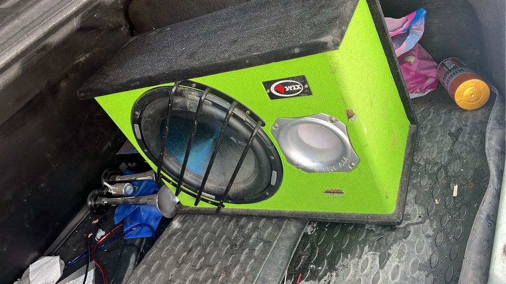 Сабвуфер продам