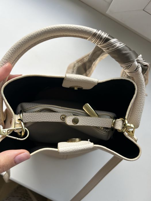 Сумка бочонок Айвори.