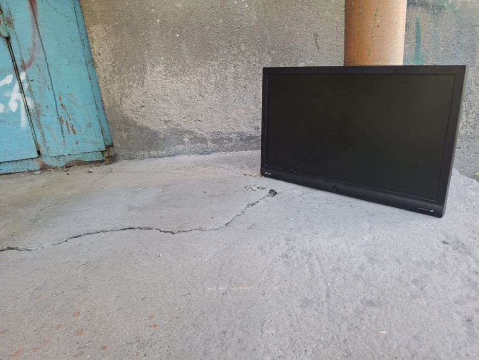 Продаю монитор от BenQ