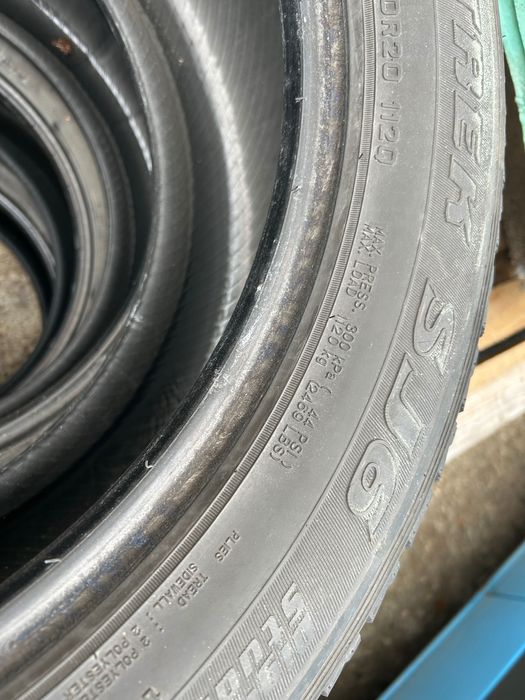 Зимни Гуми Dunlop 285/50 20